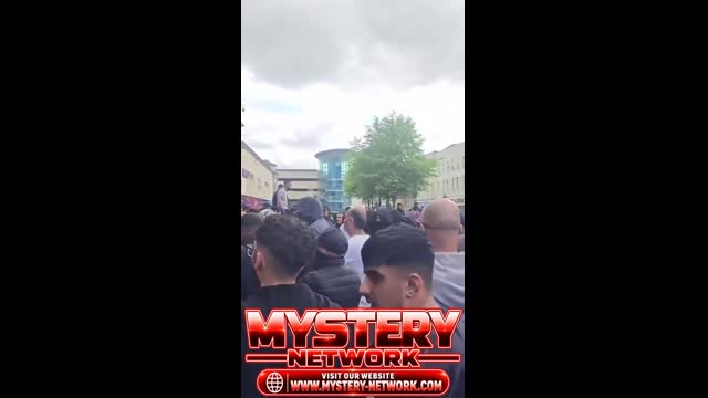 Muslim immigrants in UK are gathering in many cities shouting Allah Akbar 